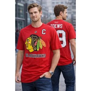 Reebok Chicago Blackhawks Jonathan Toews #19 T Shirt Men's M NHL Hockey